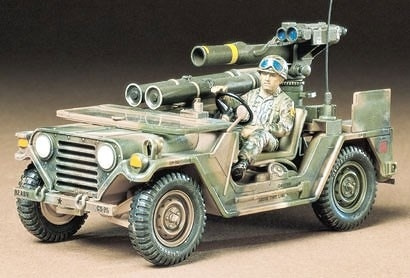 Tamiya 1/35 M151A2 MISSILE LAUNCHER i gruppen SPORT, FRITID & HOBBY / Hobby / Plastik modeller / Militære køretøjer (land) hos TP E-commerce Nordic AB (A06278)