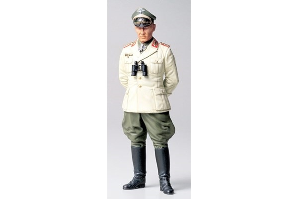 Tamiya 1/16 FELDMARSCHALL ROMMEL i gruppen SPORT, FRITID & HOBBY / Hobby / Plastik modeller / Figurer hos TP E-commerce Nordic AB (A06360)