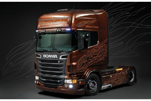 Italeri 1:24 SCANIA R BLACK AMBER i gruppen SPORT, FRITID & HOBBY / Hobby / Plastik modeller / Biler hos TP E-commerce Nordic AB (A07018)