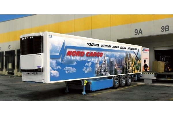 Italeri 1:24 REEFER TRAILER i gruppen SPORT, FRITID & HOBBY / Hobby / Plastik modeller / Biler hos TP E-commerce Nordic AB (A07024)