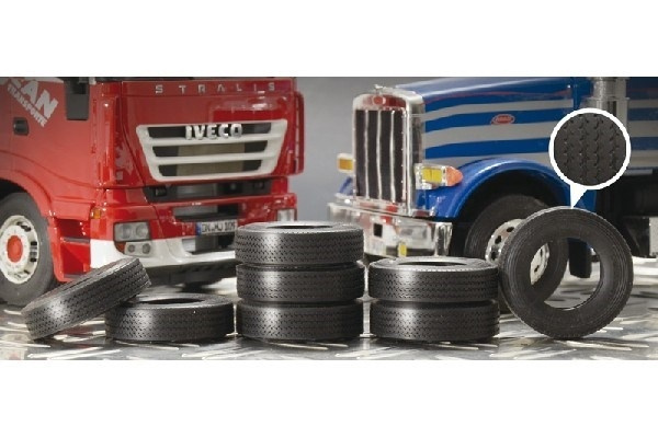 Italeri 1:24 TRUCK RUBBER TYRES (8x) i gruppen SPORT, FRITID & HOBBY / Hobby / Plastik modeller / Biler hos TP E-commerce Nordic AB (A07086)