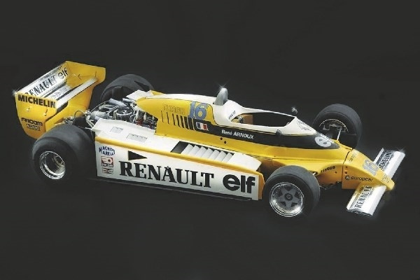 Italeri 1:12 Renault RE 23 Turbo F1 i gruppen SPORT, FRITID & HOBBY / Hobby / Plastik modeller / Biler hos TP E-commerce Nordic AB (A07250)