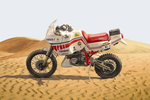 Italeri 1:9 YAMAHA TENERE\' 660 cc 1986 - Paris Dakar i gruppen SPORT, FRITID & HOBBY / Hobby / Plastik modeller / Motorcykler hos TP E-commerce Nordic AB (A07297)