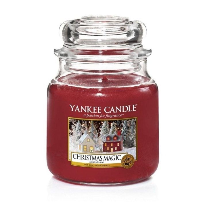 Yankee Candle Classic Medium Jar Christmas Magic 411g i gruppen SKØNHED & HELSE / Duft & Parfume / Øvrig duft / Duftlys hos TP E-commerce Nordic AB (C10831)