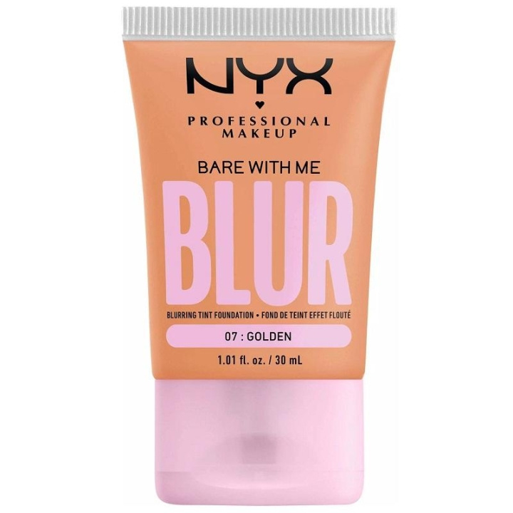 NYX PROF. MAKEUP Bare With Me Blur Tint Foundation 30ml 07 Golden i gruppen SKØNHED & HELSE / Makeup / Makeup ansigt / Foundation hos TP E-commerce Nordic AB (C28981)