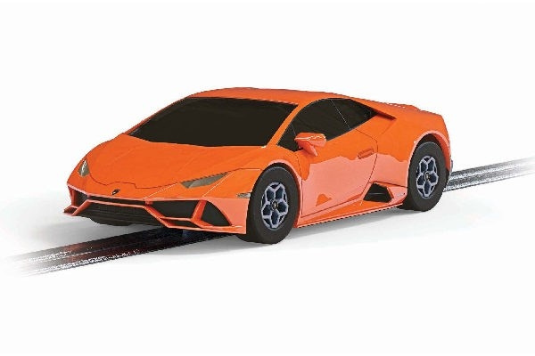 Scalextric Micro, Lamborghini Huracan Evo Car, orange 1:64 i gruppen LEGETØJ, BØRN & BABY / Radiostyrede / Bilbaner / Bilar hos TP E-commerce Nordic AB (C29646)