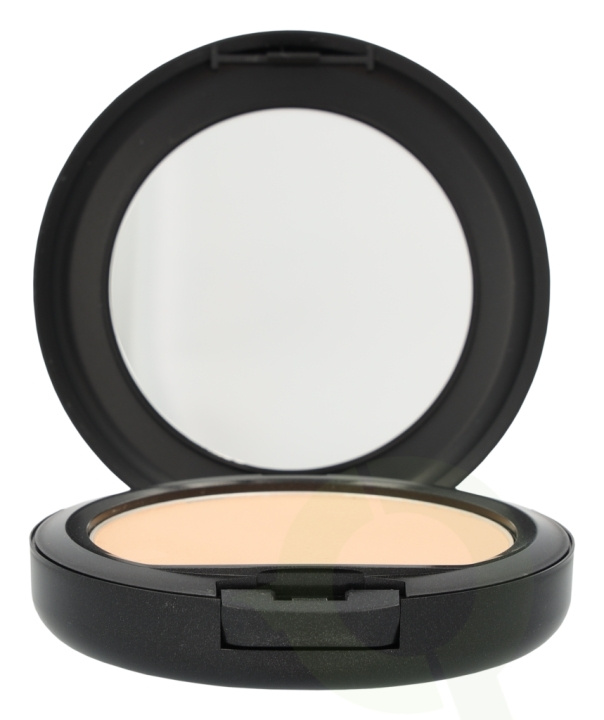 MAC Studio Fix Powder Plus Foundation 15 gr C2 i gruppen SKØNHED & HELSE / Makeup / Makeup ansigt / Foundation hos TP E-commerce Nordic AB (C41665)