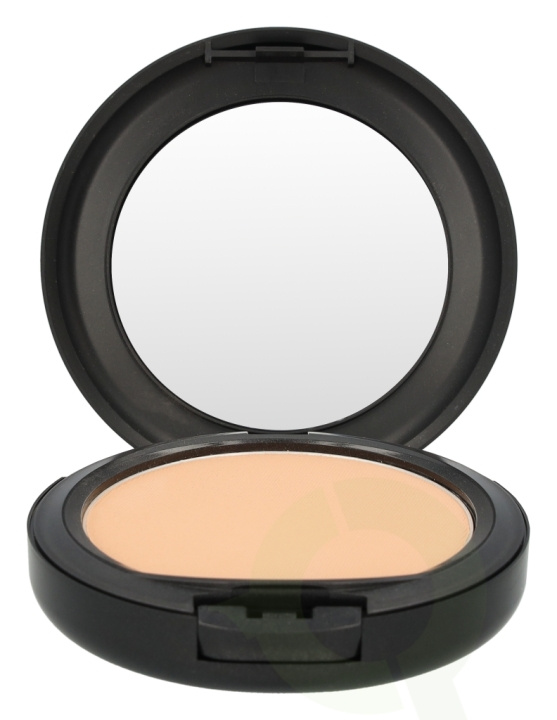 MAC Studio Fix Powder Plus Foundation 15 gr C4 i gruppen SKØNHED & HELSE / Makeup / Makeup ansigt / Foundation hos TP E-commerce Nordic AB (C41667)