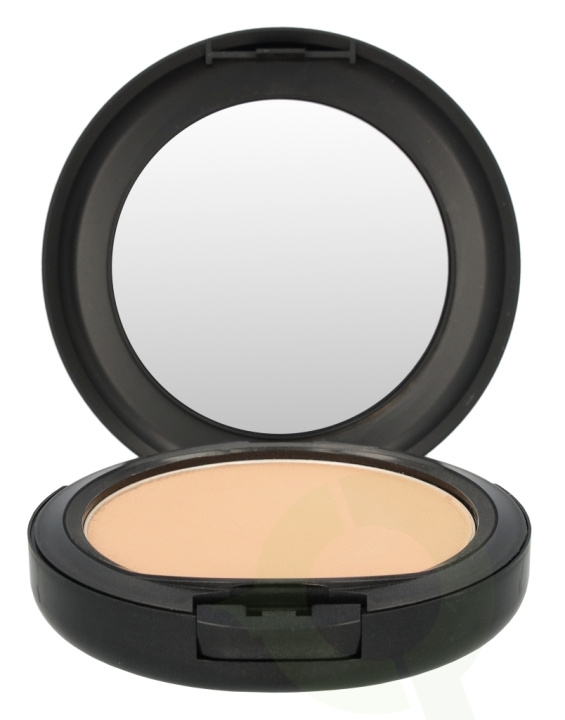 MAC Studio Fix Powder Plus Foundation 15 gr NC35 i gruppen SKØNHED & HELSE / Makeup / Makeup ansigt / Foundation hos TP E-commerce Nordic AB (C41676)