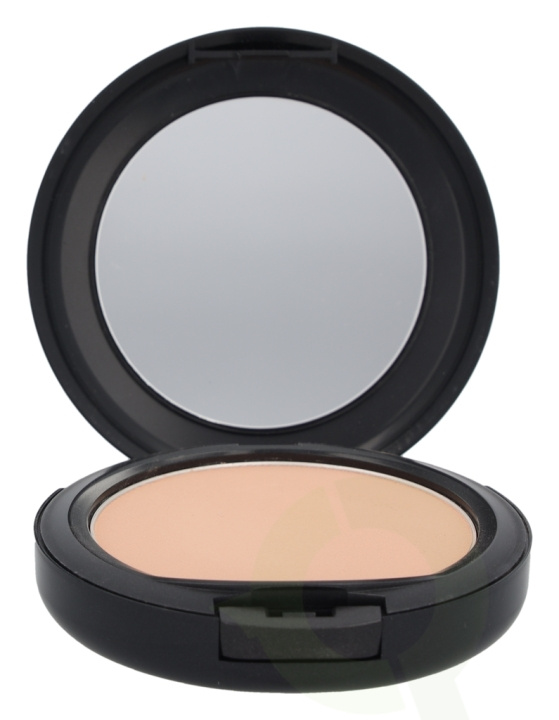 MAC Studio Fix Powder Plus Foundation 15 gr NW22 i gruppen SKØNHED & HELSE / Makeup / Makeup ansigt / Foundation hos TP E-commerce Nordic AB (C41683)