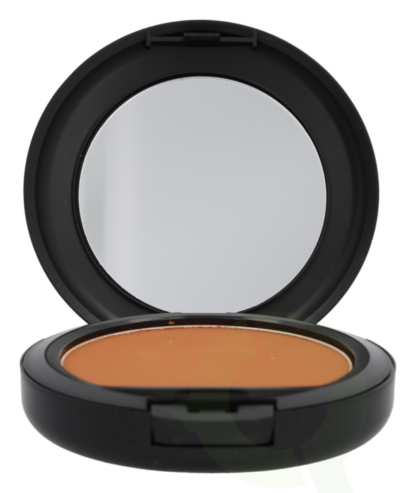 MAC Studio Fix Powder Plus Foundation 15 gr NW43 i gruppen SKØNHED & HELSE / Makeup / Makeup ansigt / Foundation hos TP E-commerce Nordic AB (C41686)