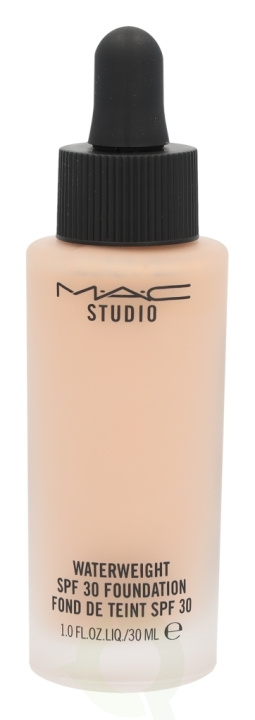 MAC Studio Waterweight Foundation SPF30 30 ml NW20 i gruppen SKØNHED & HELSE / Makeup / Makeup ansigt / Foundation hos TP E-commerce Nordic AB (C41704)