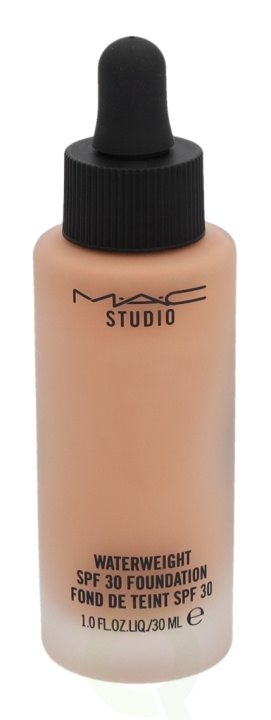 MAC Studio Waterweight Foundation SPF30 30 ml NW30 i gruppen SKØNHED & HELSE / Makeup / Makeup ansigt / Foundation hos TP E-commerce Nordic AB (C41707)