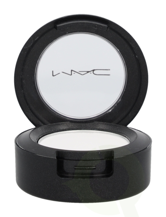 MAC Small Eye Shadow 1.5 gr Gesso Matte i gruppen SKØNHED & HELSE / Makeup / Øjne og øjenbryn / Øjenskygge hos TP E-commerce Nordic AB (C42242)