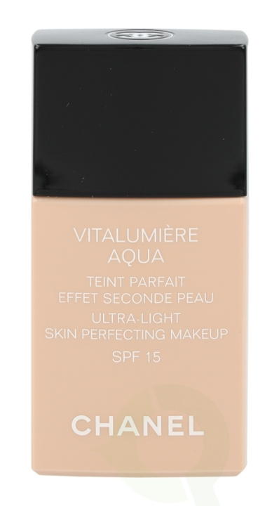 Chanel Vitalumiere Aqua Ultra-Light Makeup SPF15 30 ml #20 Beige i gruppen SKØNHED & HELSE / Makeup / Makeup ansigt / Foundation hos TP E-commerce Nordic AB (C49697)