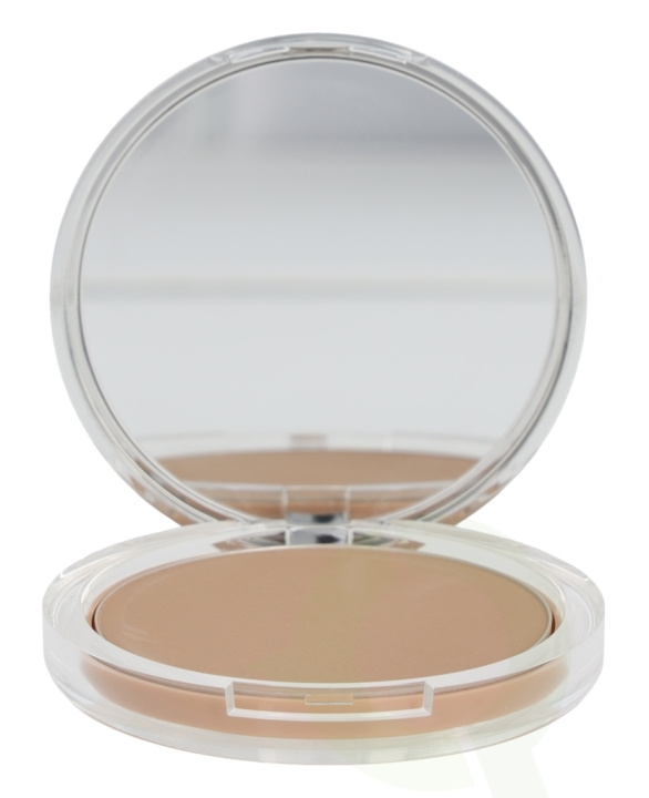 Clinique Almost Powder Make-Up SPF15 10 gr #05 Medium - All Skin Types i gruppen SKØNHED & HELSE / Makeup / Makeup ansigt / Pudder hos TP E-commerce Nordic AB (C50159)