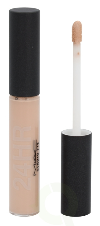 MAC Studio Fix 24-Hour Smooth Wear Concealer 7 ml NW22 i gruppen SKØNHED & HELSE / Makeup / Makeup ansigt / Concealer hos TP E-commerce Nordic AB (C53783)