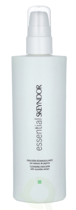 Skeyndor Essential Cleansing Emulsion Wth Cucumber Extract 250 ml i gruppen SKØNHED & HELSE / Hudpleje / Ansigt / Rengøring hos TP E-commerce Nordic AB (C55911)