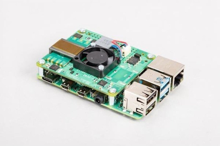 Raspberry Pi PoE+ HAT PoE-injektor i gruppen COMPUTERTILBEHØR / Computerkomponenter / Raspberry Pi hos TP E-commerce Nordic AB (C69013)