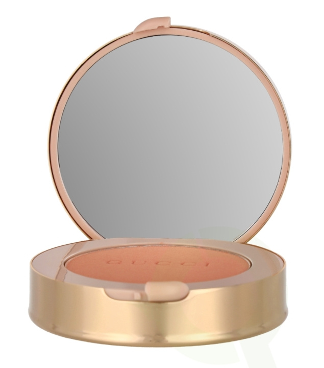 Gucci Cheeks & Eyes Powder Luminous Matte 5.5 g #02 Tender Apricot i gruppen SKØNHED & HELSE / Makeup / Makeup ansigt / Pudder hos TP E-commerce Nordic AB (C69381)