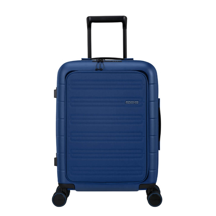 American Tourister Kabinekuffert Novastream Spinner 55/20 Front Pocket Navy Blue i gruppen SPORT, FRITID & HOBBY / Rejsetilbehør / Rejsetasker hos TP E-commerce Nordic AB (C71159)