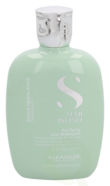 Alfaparf Semi Di Lino Scalp Rebalance Purifying Shampoo 250 ml i gruppen SKØNHED & HELSE / Hår og styling / Hårpleje / Shampoo hos TP E-commerce Nordic AB (C73042)