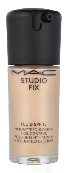 MAC Studio Fix Fluid Foundation SPF15 30 ml NC12 i gruppen SKØNHED & HELSE / Makeup / Makeup ansigt / Foundation hos TP E-commerce Nordic AB (C75936)