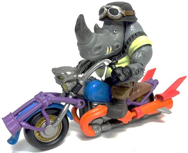 Teenage Mutant Ninja Turtles: Rocksteady Chopper Cycle figur + motorcykel i gruppen LEGETØJ, BØRN & BABY / Legetøj / Legetøjsbiler hos TP E-commerce Nordic AB (C76178)