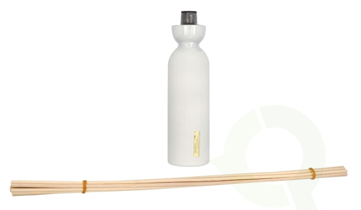 Rituals Karma Fragrance Sticks 250 ml Lotus Flower & White Tea i gruppen SKØNHED & HELSE / Duft & Parfume / Øvrig duft / Duftspreder hos TP E-commerce Nordic AB (C76363)