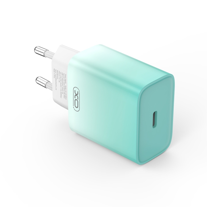 XO väggladdare CE18 PD 30W 1x USB-C blå-vit i gruppen SMARTPHONES & TABLETS / Opladere og kabler / Vægoplader / Væg oplader Type C hos TP E-commerce Nordic AB (C79291)