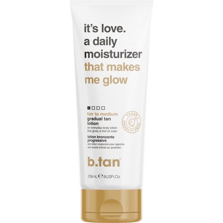 b.tan It\'s Love A Daily Moisturizer Gradual Tan Lotion 236 ml i gruppen SKØNHED & HELSE / Hudpleje / Tanning / Brun uden sol hos TP E-commerce Nordic AB (C80850)