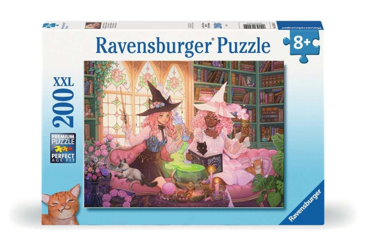 Ravensburger Puslespil Fortryllende bibliotek 200p i gruppen LEGETØJ, BØRN & BABY / Legetøj / Puslespil hos TP E-commerce Nordic AB (C86097)