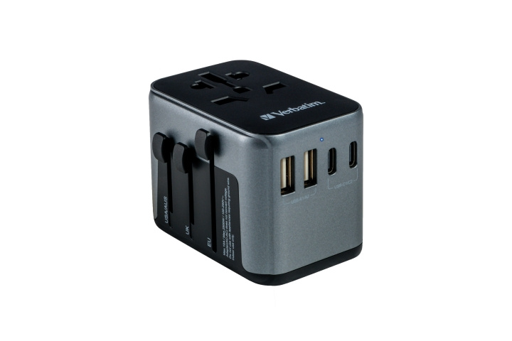 Verbatim Universal rejseadapter UTA-03 PD30W/QC / 2xUSB / 2xType-C i gruppen HJEM, HUS & HAVE / Elektricitet & Belysning / Rejseadaptere hos TP E-commerce Nordic AB (C87324)