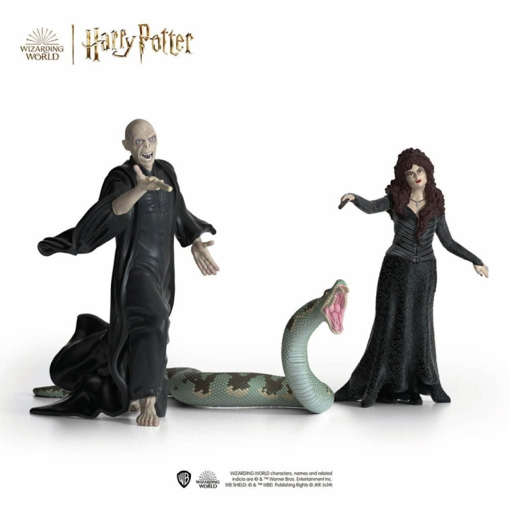 Schleich Harry Potter - Voldemort,Nagini & Bellatrix Lestrange (42684) i gruppen LEGETØJ, BØRN & BABY / Legetøj / Figurer, miniaturer og tilbehør hos TP E-commerce Nordic AB (C87903)