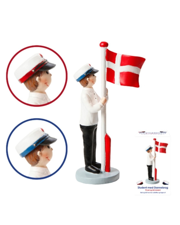 Det Gamle Apotek DGA - Elev med flag 12 cm - Dreng (9914067) i gruppen SPORT, FRITID & HOBBY / Sjove gadgets / Sjove gadgets hos TP E-commerce Nordic AB (C88556)