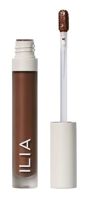 ILIA True Skin Serum Concealer Lakrids SC10 5 ml i gruppen SKØNHED & HELSE / Makeup / Makeup ansigt / Concealer hos TP E-commerce Nordic AB (C89657)