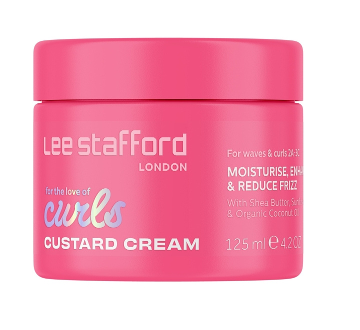 Lee Stafford For The Love Of Curls Custard Cream 125 ml i gruppen SKØNHED & HELSE / Hår og styling / Hår styling / Styling creme hos TP E-commerce Nordic AB (C89811)