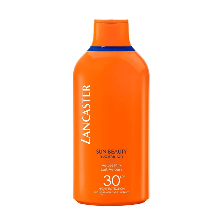 Lancaster SUN BEAUTY Sublime Tan Velvet Milk SPF 30 - 400 ml i gruppen SKØNHED & HELSE / Hudpleje / Tanning / Solbeskyttelse hos TP E-commerce Nordic AB (C89984)