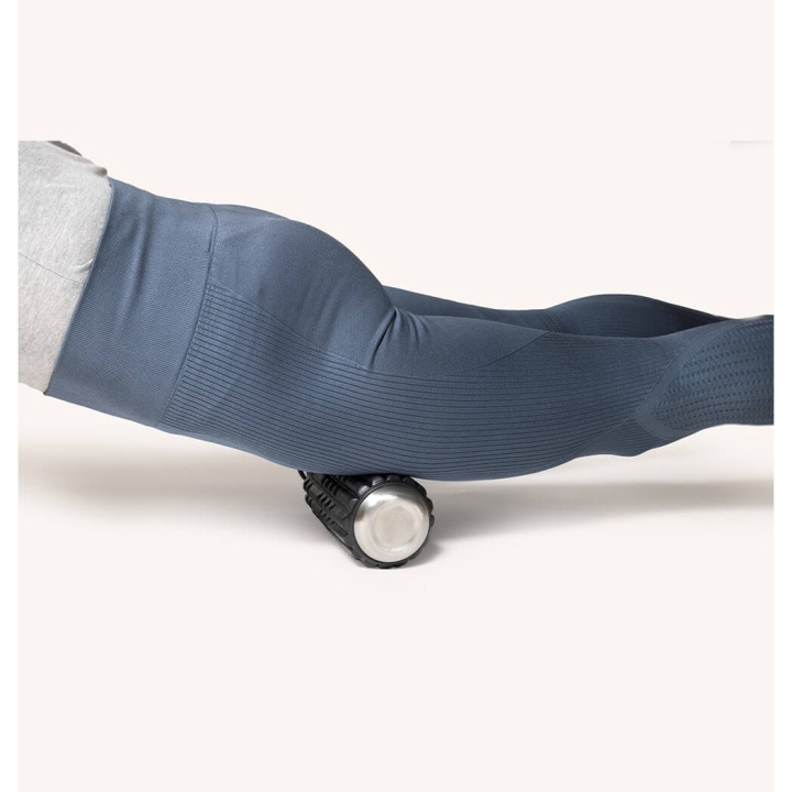 SWEDISH POSTURE Vandflaskr Foam Roller Wavewell i gruppen SPORT, FRITID & HOBBY / Træningsredskaber / Træningstilbehør hos TP E-commerce Nordic AB (C90726)