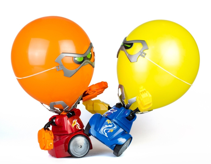 Silverlit Robo Kombat - Balloon Puncher Twin Pack (88038) i gruppen LEGETØJ, BØRN & BABY / Radiostyrede / Andet hos TP E-commerce Nordic AB (C91119)