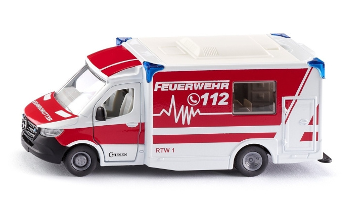 SIKU 1:50 Ambulance Mercedes (313-2115) i gruppen LEGETØJ, BØRN & BABY / Legetøj / Legetøjsbiler hos TP E-commerce Nordic AB (C91683)