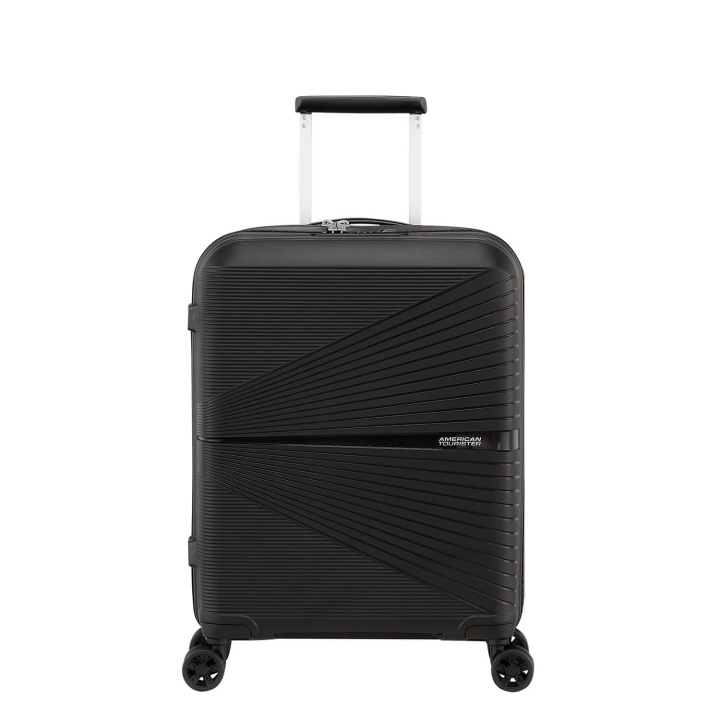 American Tourister Kuffert Airconic Spinner 55/20 Onyx Black i gruppen SPORT, FRITID & HOBBY / Rejsetilbehør / Rejsetasker hos TP E-commerce Nordic AB (C92320)