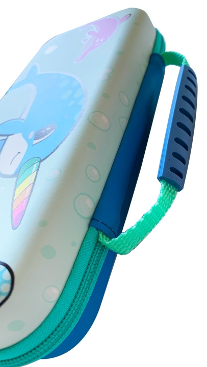 iMP TECH Narhval-etui Aqua / Blå Switch Lite-etui i gruppen HJEMMEELEKTRONIK / Spilkonsoller og tilbehør / Nintendo Switch Lite hos TP E-commerce Nordic AB (C92450)