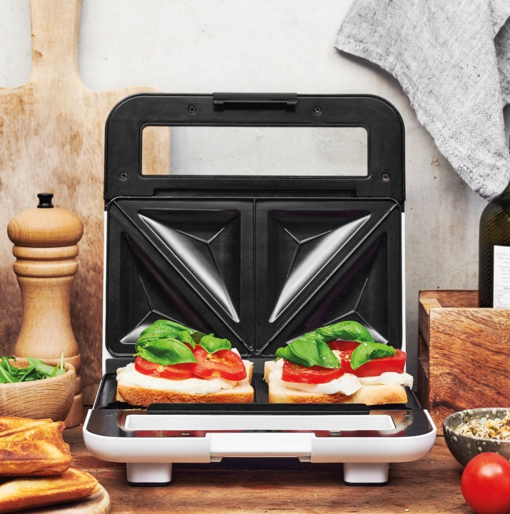 Gastroback Design Sandwich-maskine (12-42443) i gruppen HJEM, HUS & HAVE / Husholdningsapparater / Brødristere & Sandwich Makers / Bordgrill & Raclette hos TP E-commerce Nordic AB (C93904)