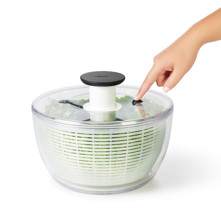 OXO Salatspinner - stor (X-1351580) i gruppen HJEM, HUS & HAVE / Køkkenredskaber / Øvrige køkkenredskaber hos TP E-commerce Nordic AB (C94589)