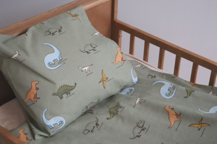 By Mats Sengelinned Junior Size 100 x 140 cm - Dino (MAT109) i gruppen LEGETØJ, BØRN & BABY / Børnetekstiler / Sengetøj / Sengetøj til juniorer hos TP E-commerce Nordic AB (C97335)