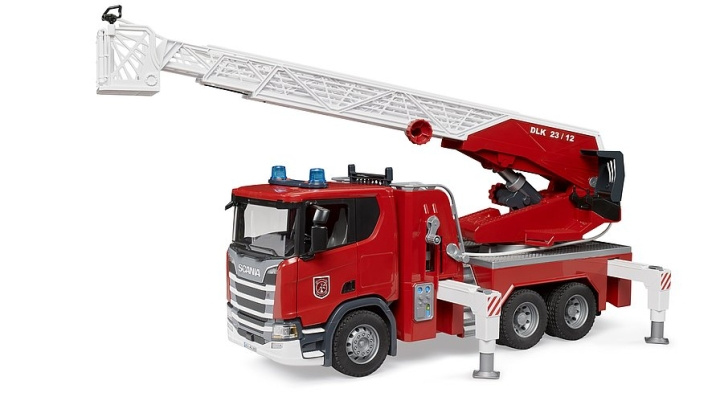 Bruder Scania Super 560R brandmotor (03591) i gruppen LEGETØJ, BØRN & BABY / Legetøj / Legetøjsbiler hos TP E-commerce Nordic AB (C97860)