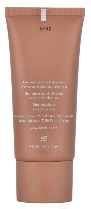 Black Up Mat Finish Foundation 30 ml #02 i gruppen SKØNHED & HELSE / Makeup / Makeup ansigt / Foundation hos TP E-commerce Nordic AB (C99720)