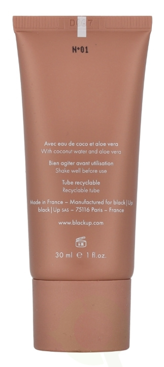 Black Up Mat Finish Foundation 30 ml #01 i gruppen SKØNHED & HELSE / Makeup / Makeup ansigt / Foundation hos TP E-commerce Nordic AB (C99721)