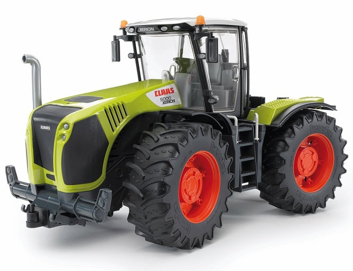 Bruder Traktor Claas Xerion 5000 (03015) i gruppen LEGETØJ, BØRN & BABY / Legetøj / Legetøjsbiler hos TP E-commerce Nordic AB (D04659)